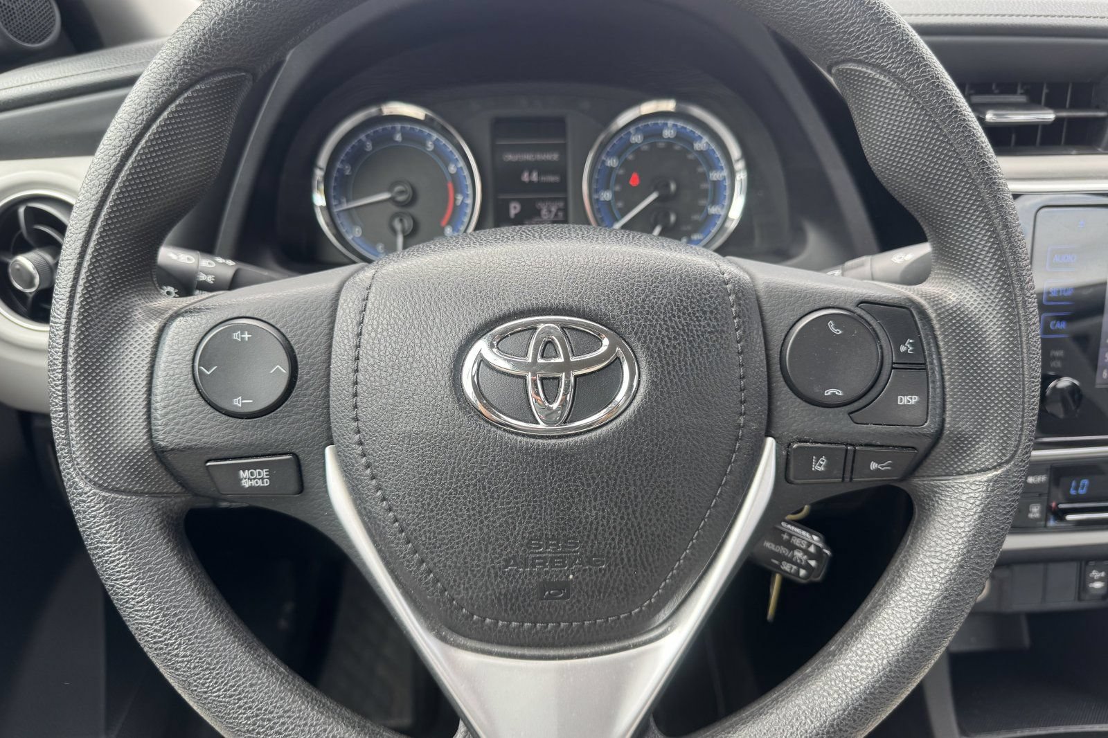 Used 2019 Toyota Corolla LE w/ Carpet Mat Package (TMS) FWD image 30