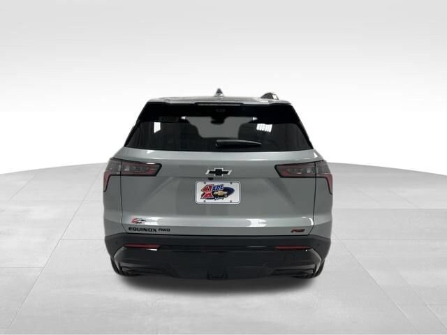 New 2026 Chevrolet Equinox RS w/ Convenience Package III AWD/4WD image 17