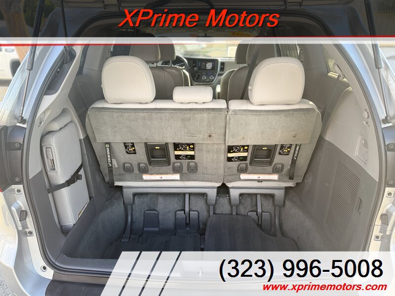 Used 2015 Toyota Sienna XLE w/ XLE Navigation Package FWD image 13