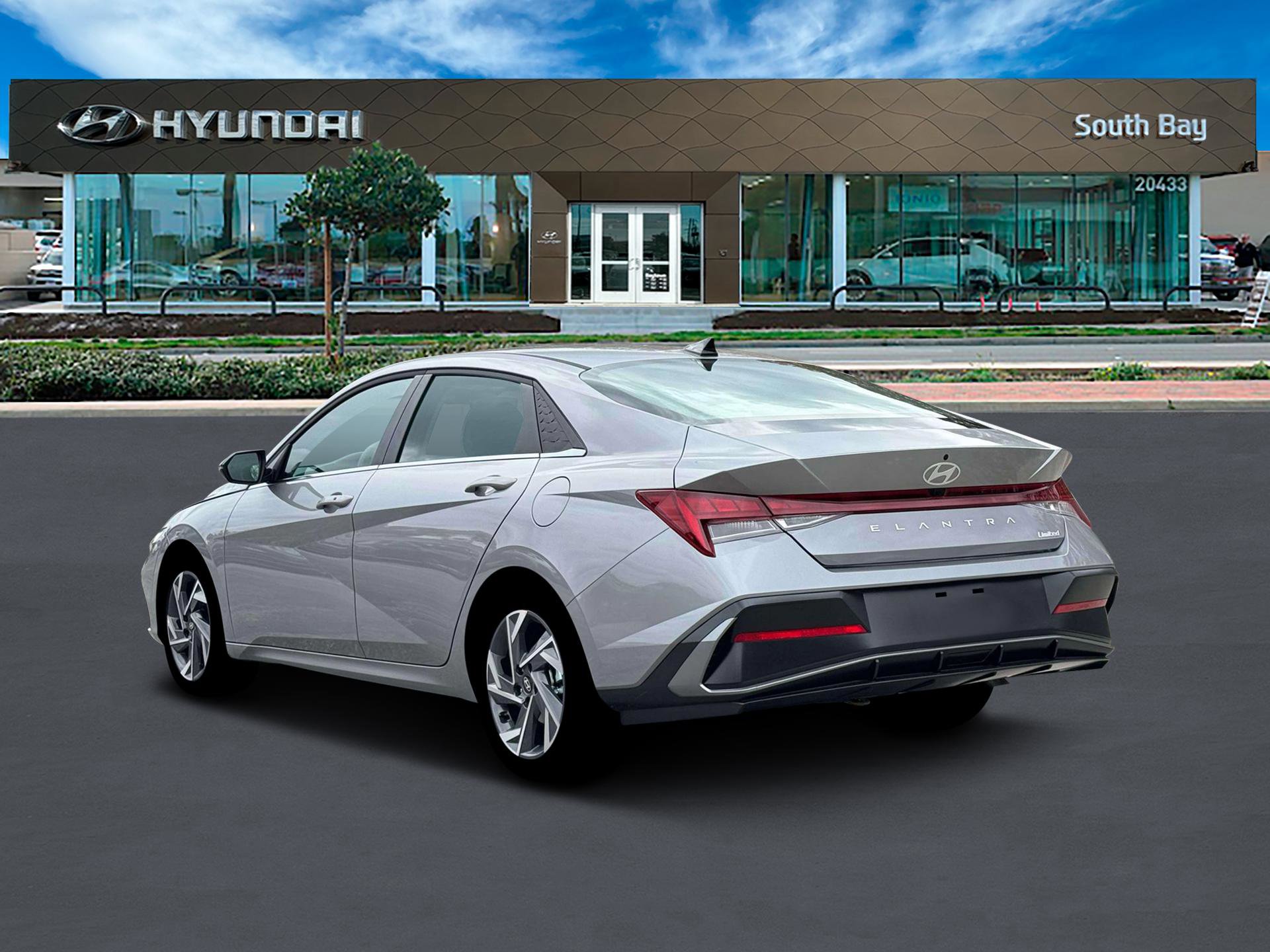 New 2026 Hyundai Elantra Limited image 5