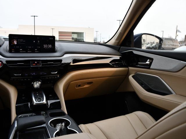 Used 2024 Acura MDX SH-AWD image 19