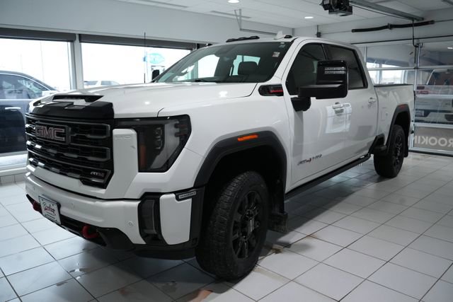 Used 2024 GMC Sierra 3500 AT4 w/ AT4 Premium Plus Package image 5
