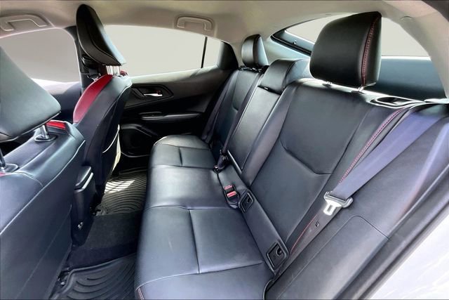 Used 2025 Toyota Prius Plug-In Hybrid image 19