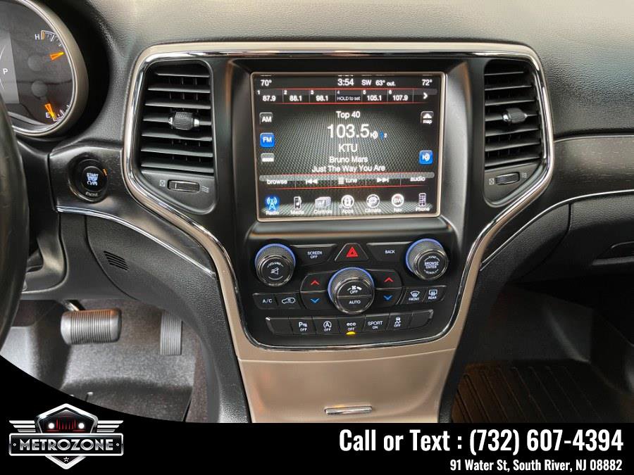 Used 2016 Jeep Grand Cherokee Limited image 32