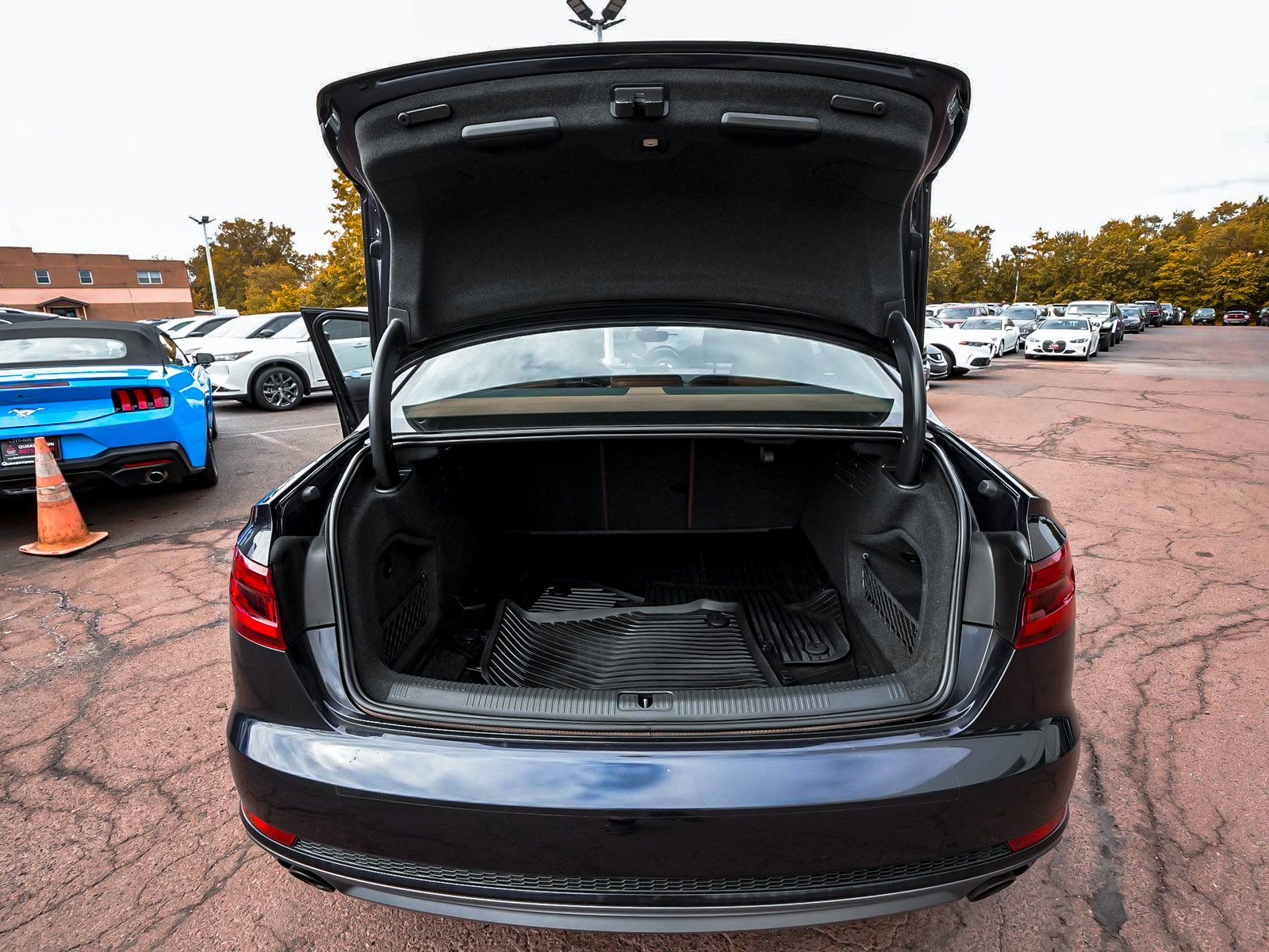 Used 2018 Audi A4 2.0T Premium w/ Convenience Package AWD/4WD image 49