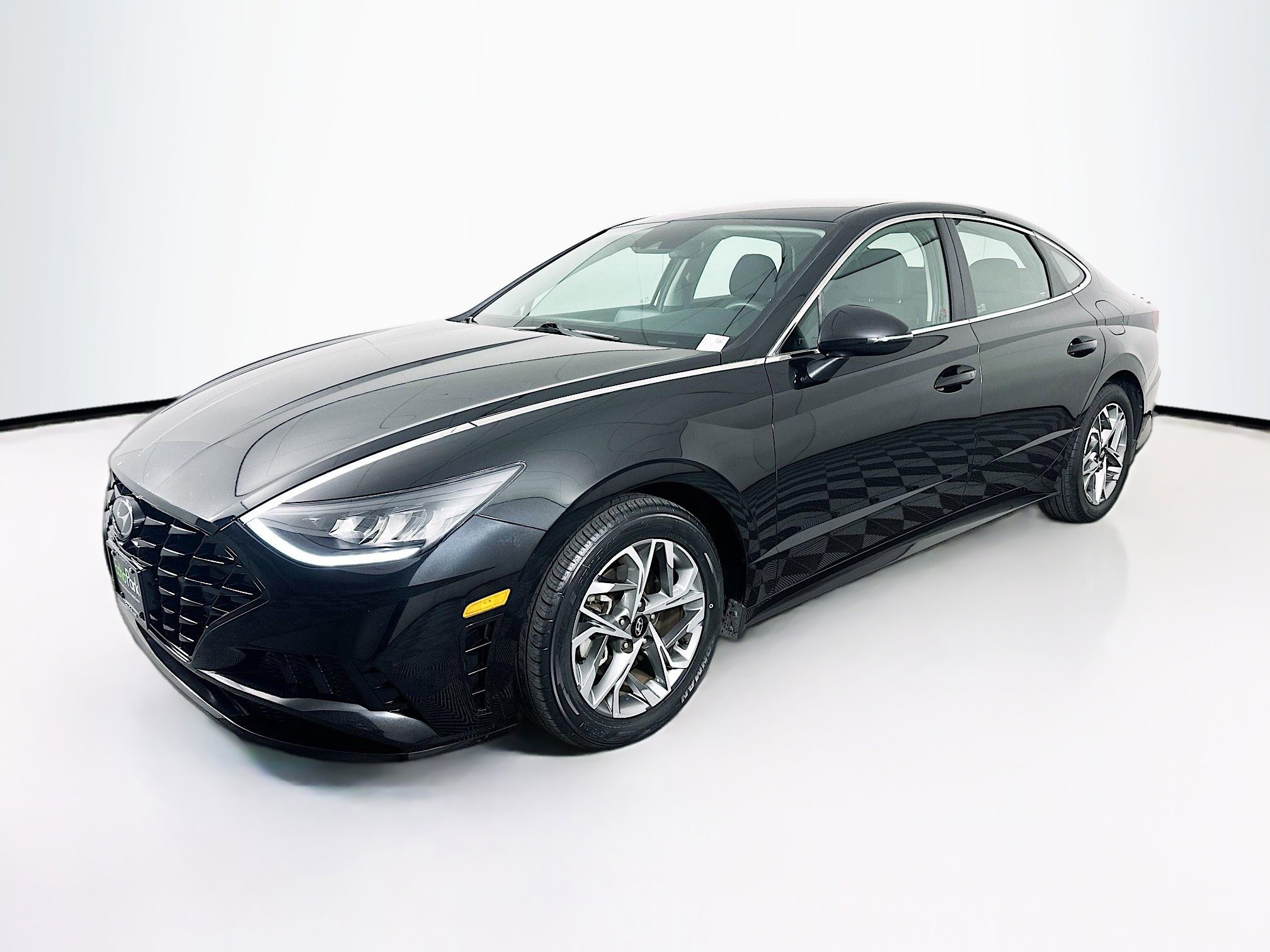 Used 2022 Hyundai Sonata SEL image 3