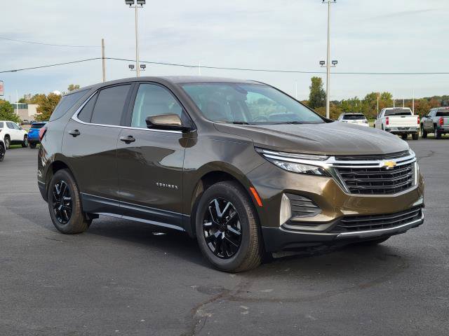 Used 2024 Chevrolet Equinox LT FWD image 2