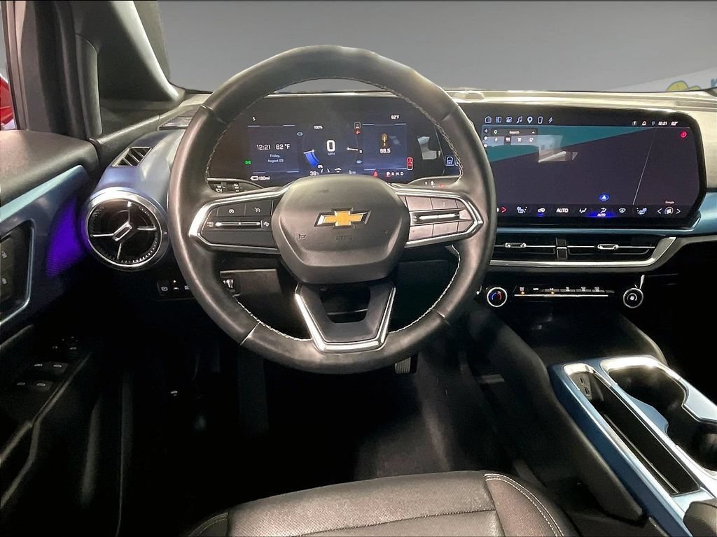Used 2024 Chevrolet Equinox EV LT FWD image 17