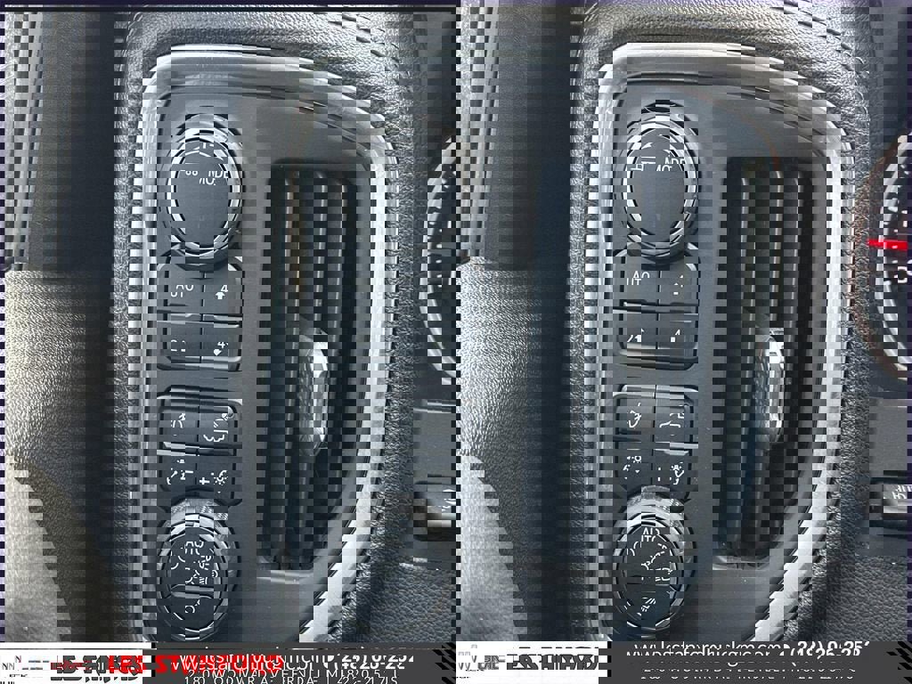 Used 2022 Chevrolet Silverado 2500 LTZ w/ LTZ Premium Package image 26