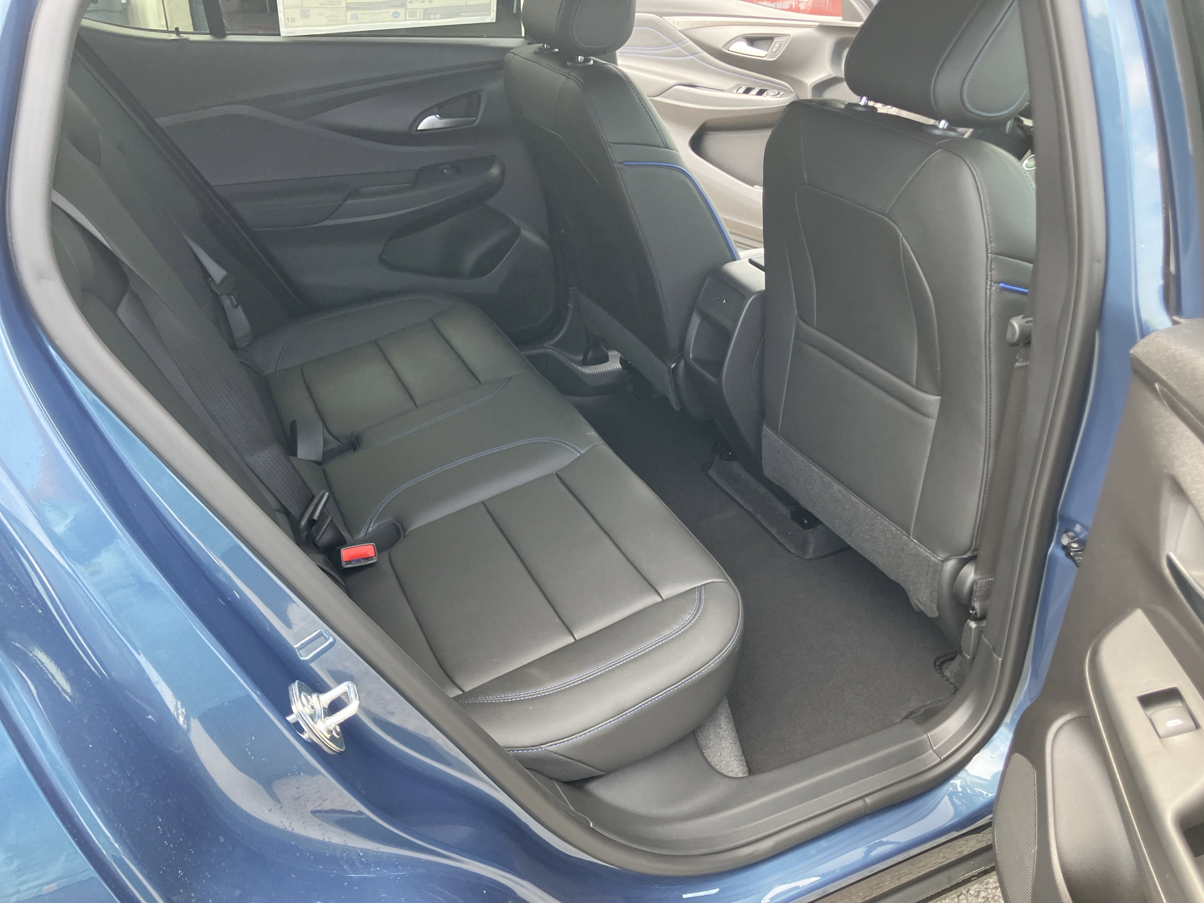 New 2026 Buick Envista Sport Touring image 14