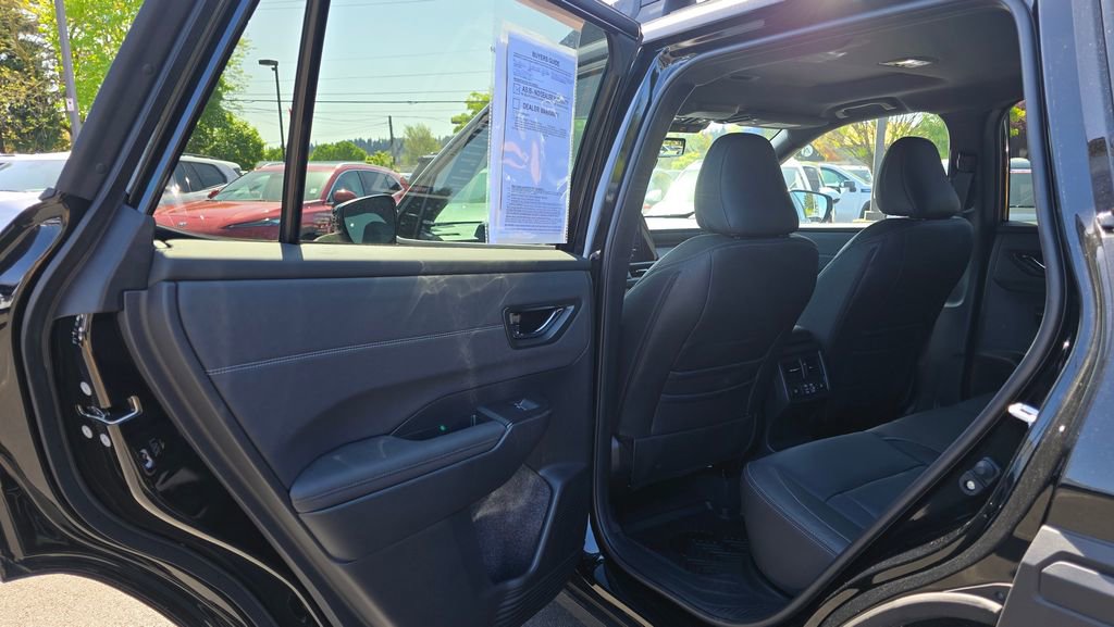 Used 2026 Subaru Outback Touring XT AWD/4WD image 15