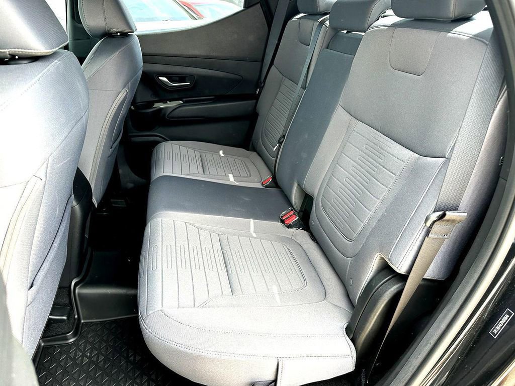 Used 2023 Hyundai Santa Cruz SEL image 21