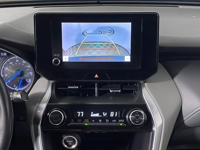 Certified 2023 Toyota Venza LE image 15