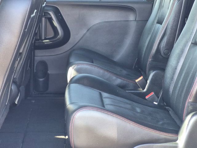 Used 2019 Dodge Grand Caravan GT FWD image 19