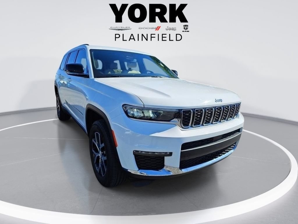 Used 2023 Jeep Grand Cherokee L Limited AWD/4WD image 7
