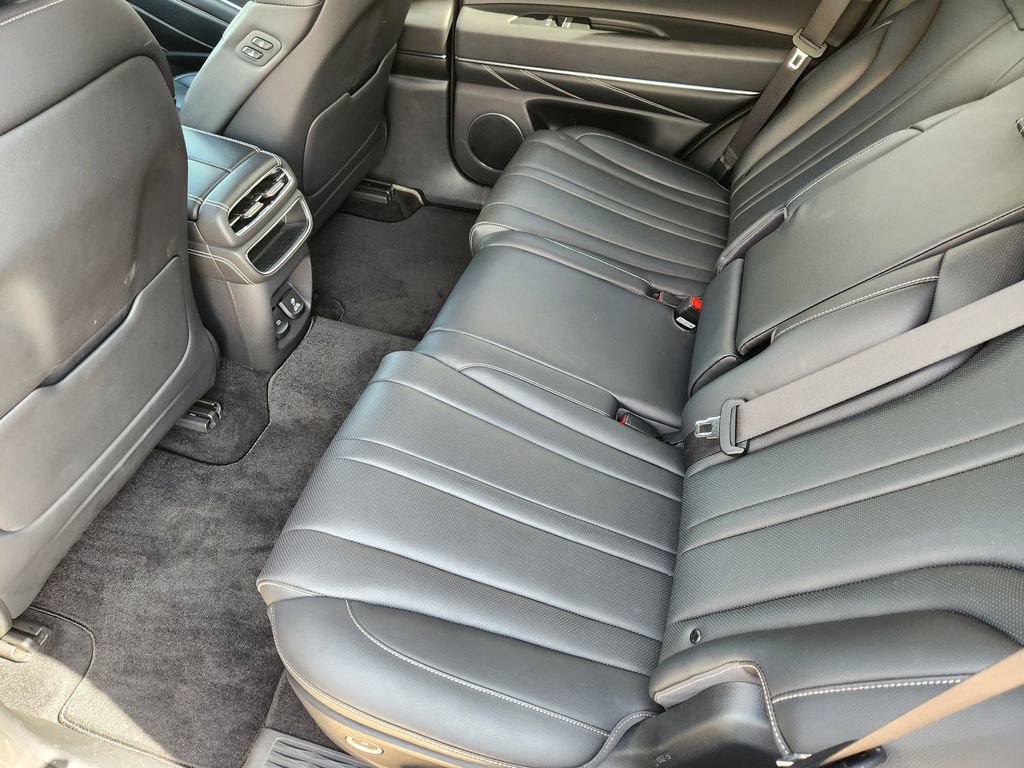 Used 2022 Genesis GV80 2.5T image 32