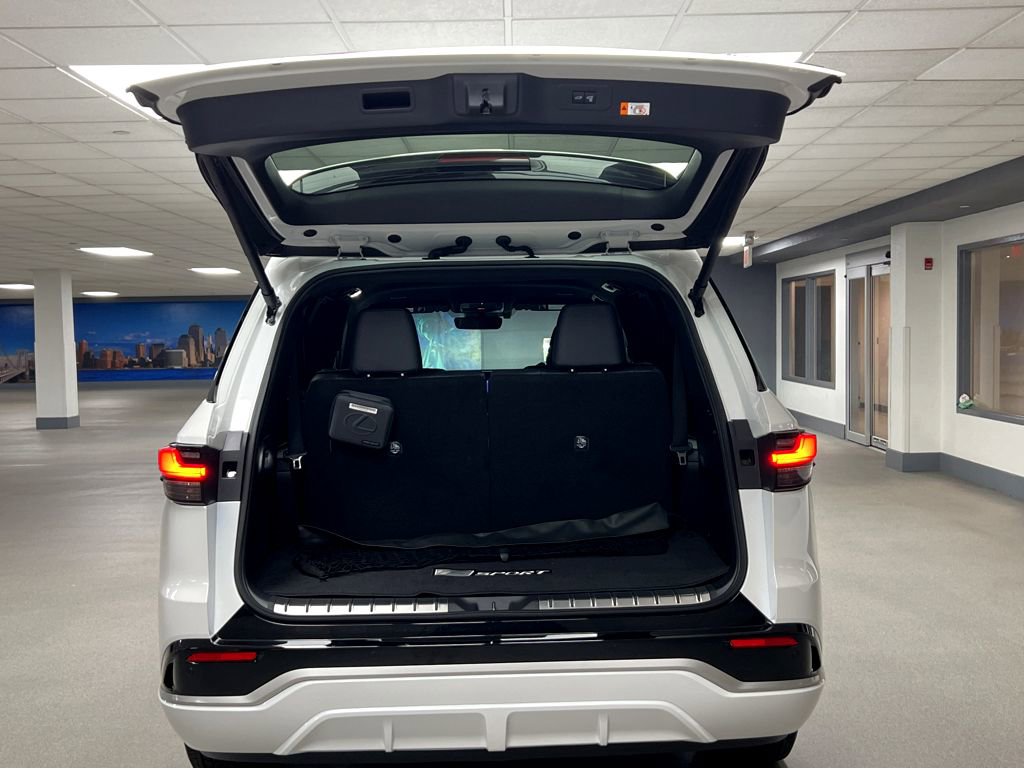 New 2026 Lexus TX 500h AWD image 29