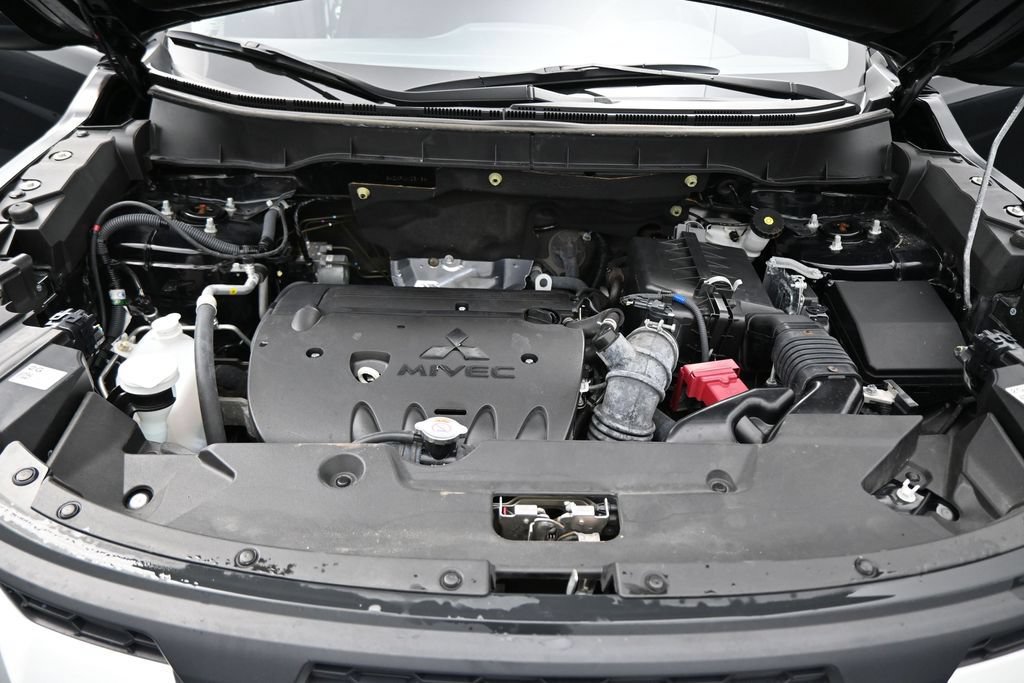 Used 2024 Mitsubishi Outlander Sport AWD image 25