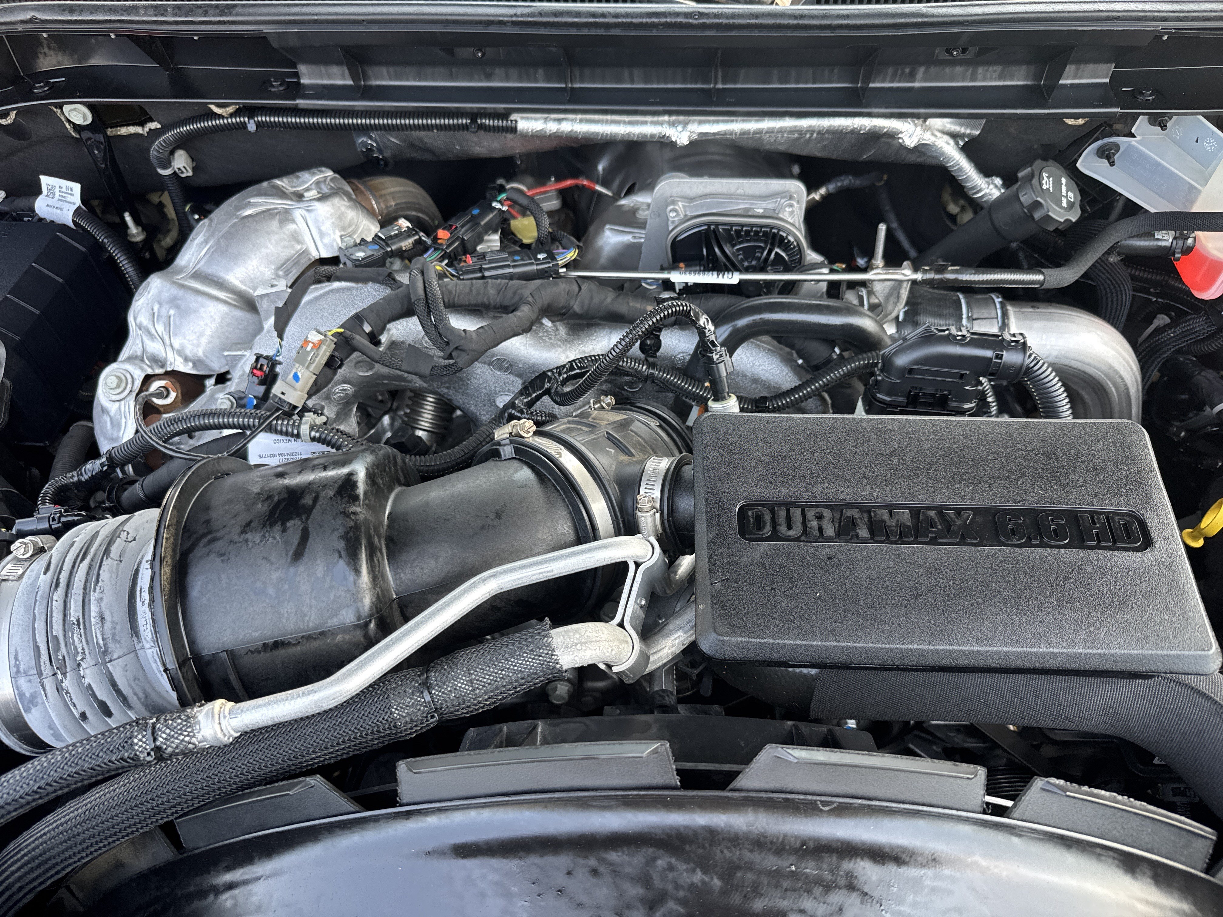 Used 2024 GMC Sierra 3500 Denali Ultimate AWD/4WD image 33