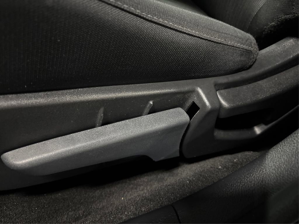 Used 2022 Nissan Sentra SV w/ Trunk Package image 38