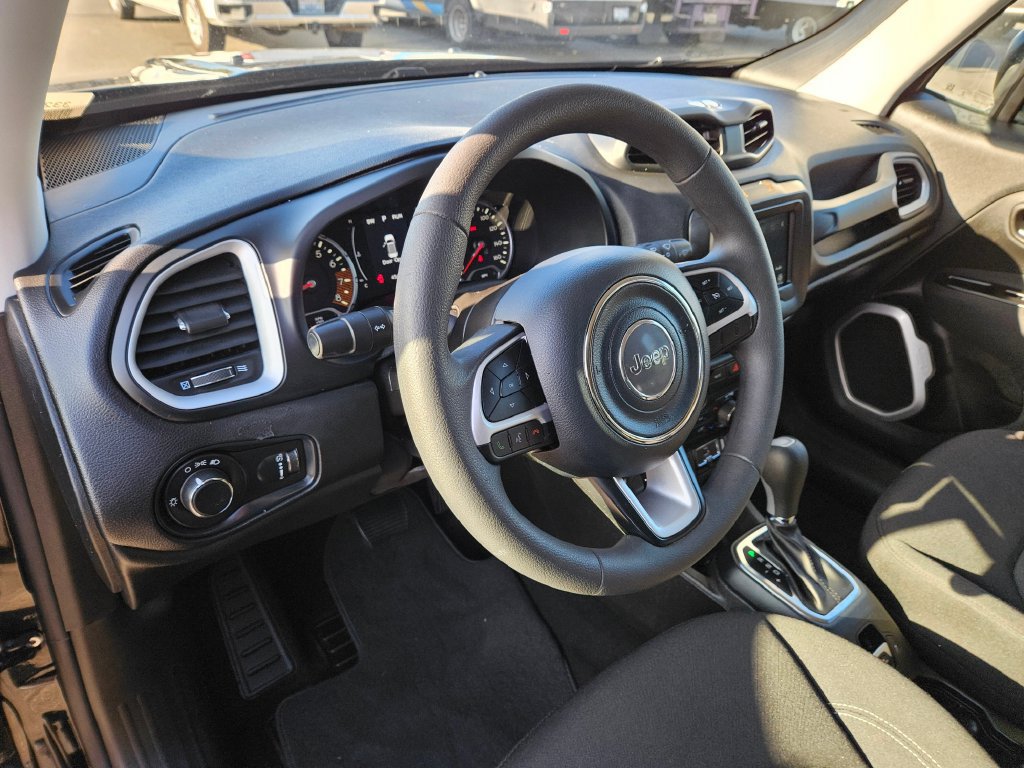Used 2021 Jeep Renegade Sport AWD/4WD image 19
