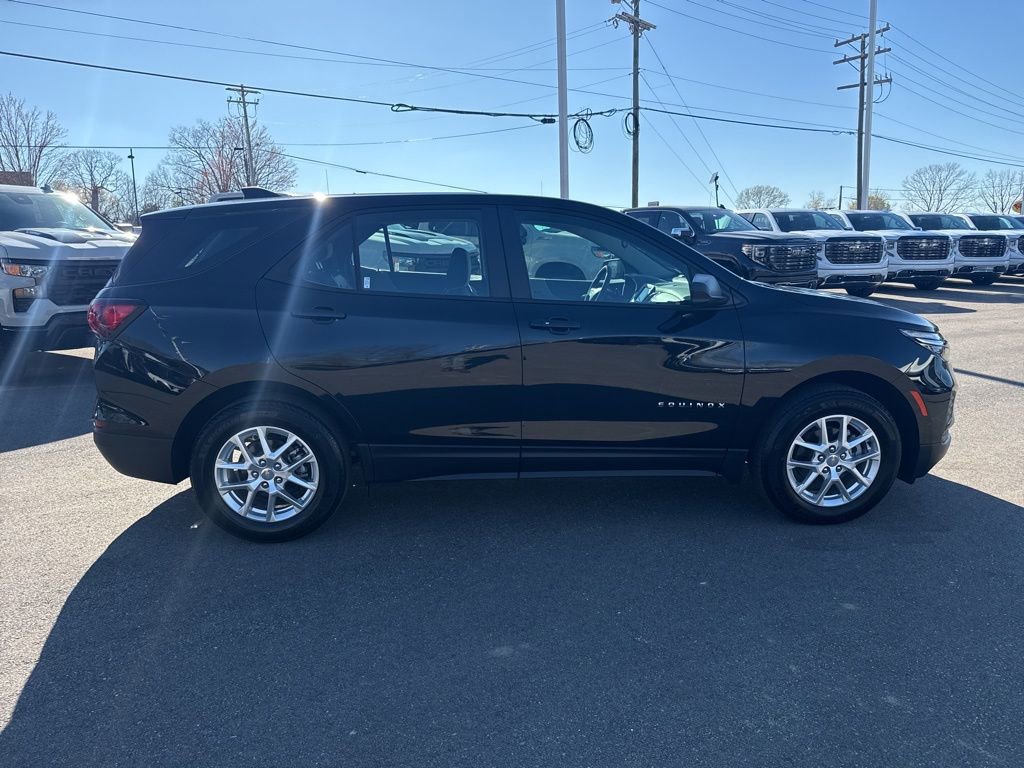 Used 2024 Chevrolet Equinox LS FWD image 6
