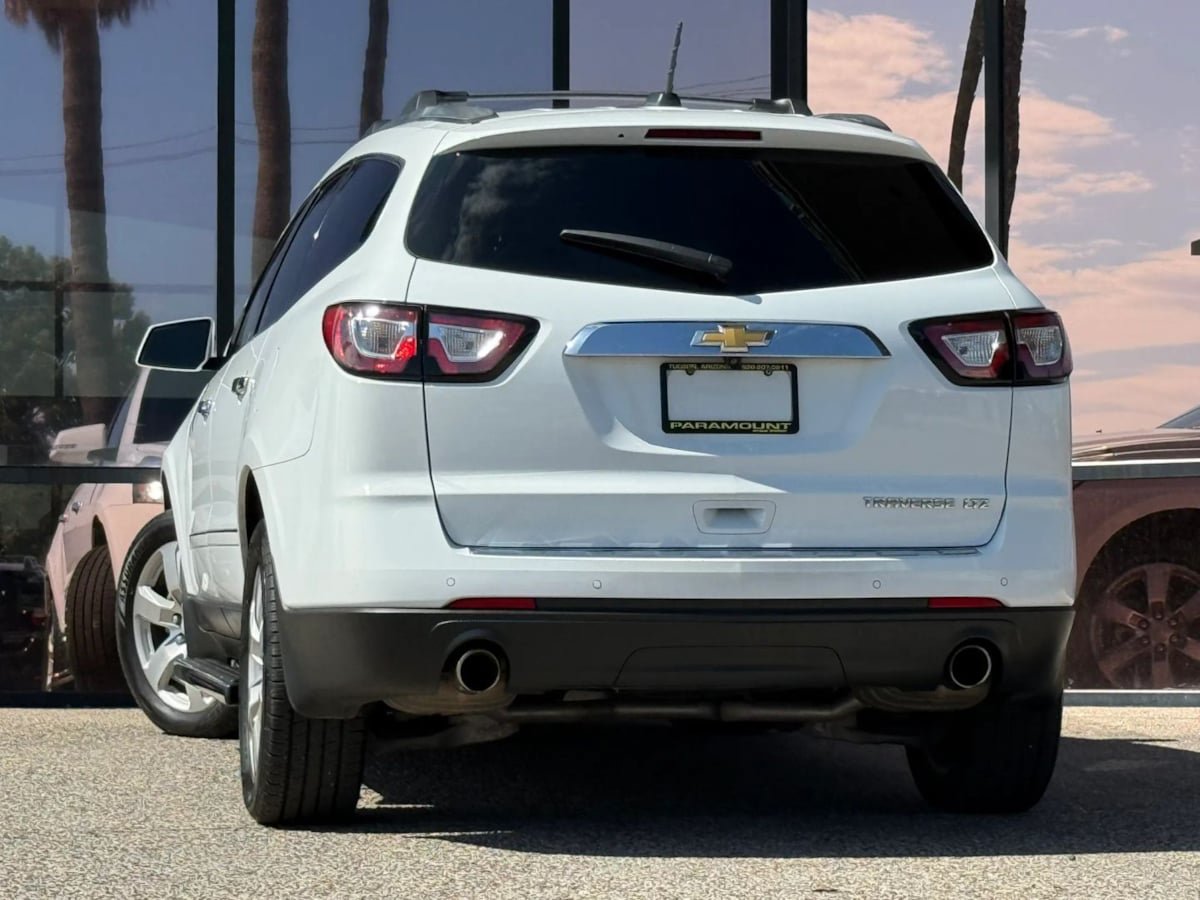 Used 2016 Chevrolet Traverse LTZ w/ LPO, 'HIT The Road' Package FWD image 8