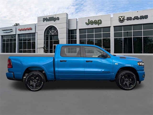 New 2026 RAM 1500 4x4 Crew Cab image 2