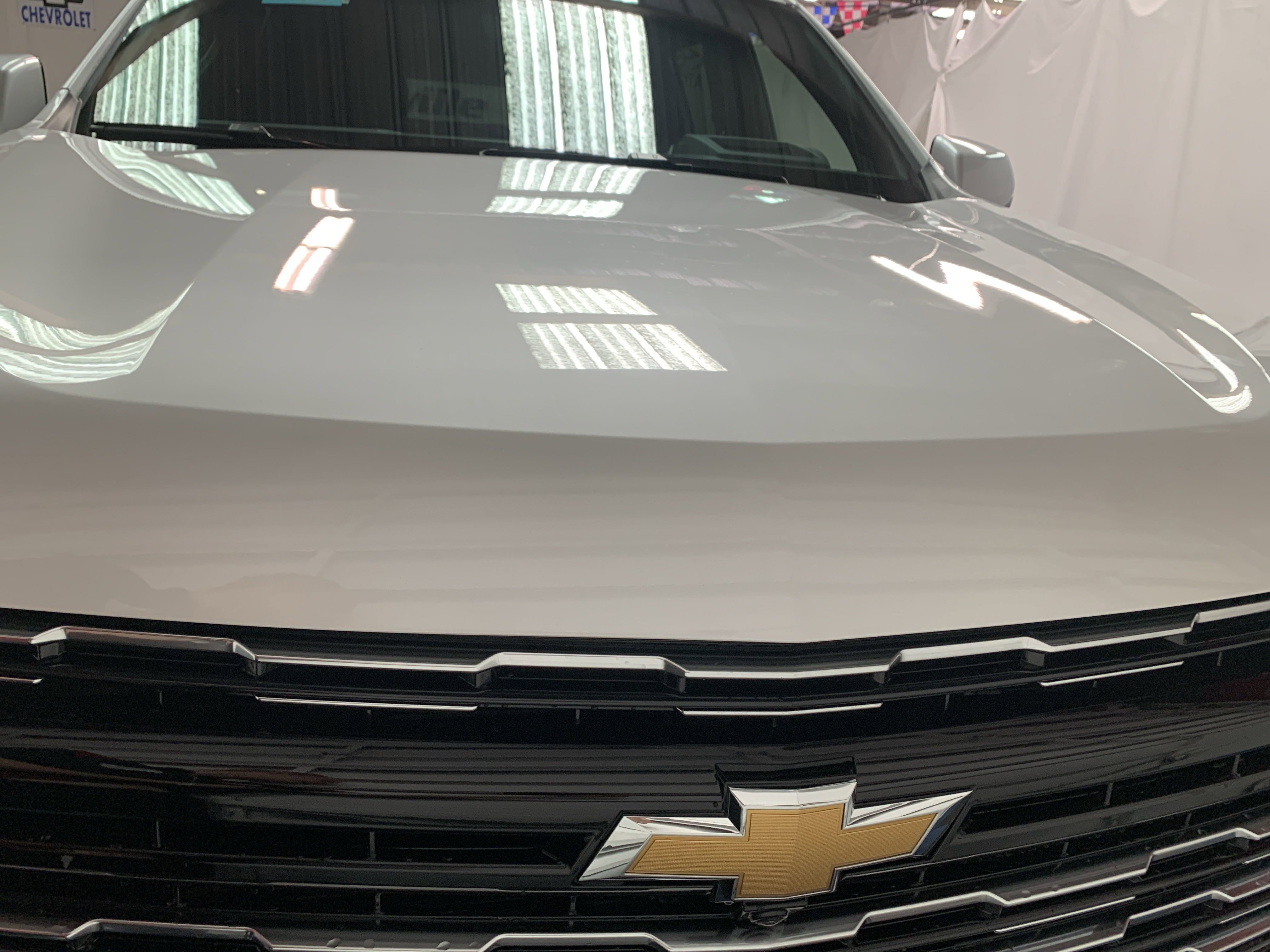 New 2025 Chevrolet Suburban High Country image 7