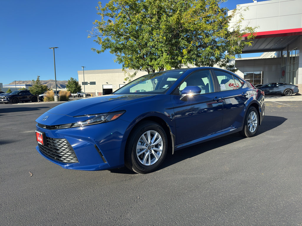 New 2026 Toyota Camry LE image 5
