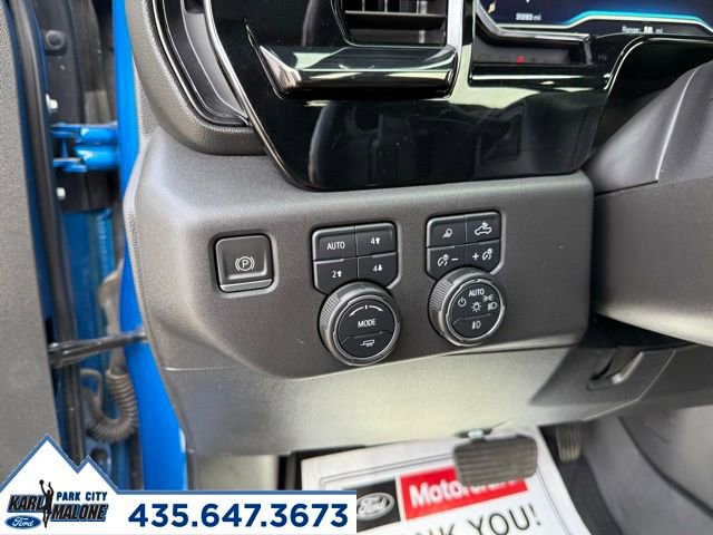 Used 2022 Chevrolet Silverado 1500 ZR2 image 17