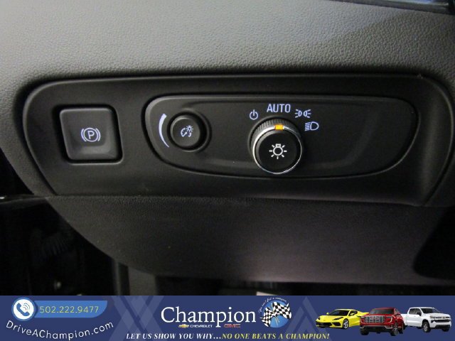 Used 2018 Buick Enclave Essence AWD/4WD image 26