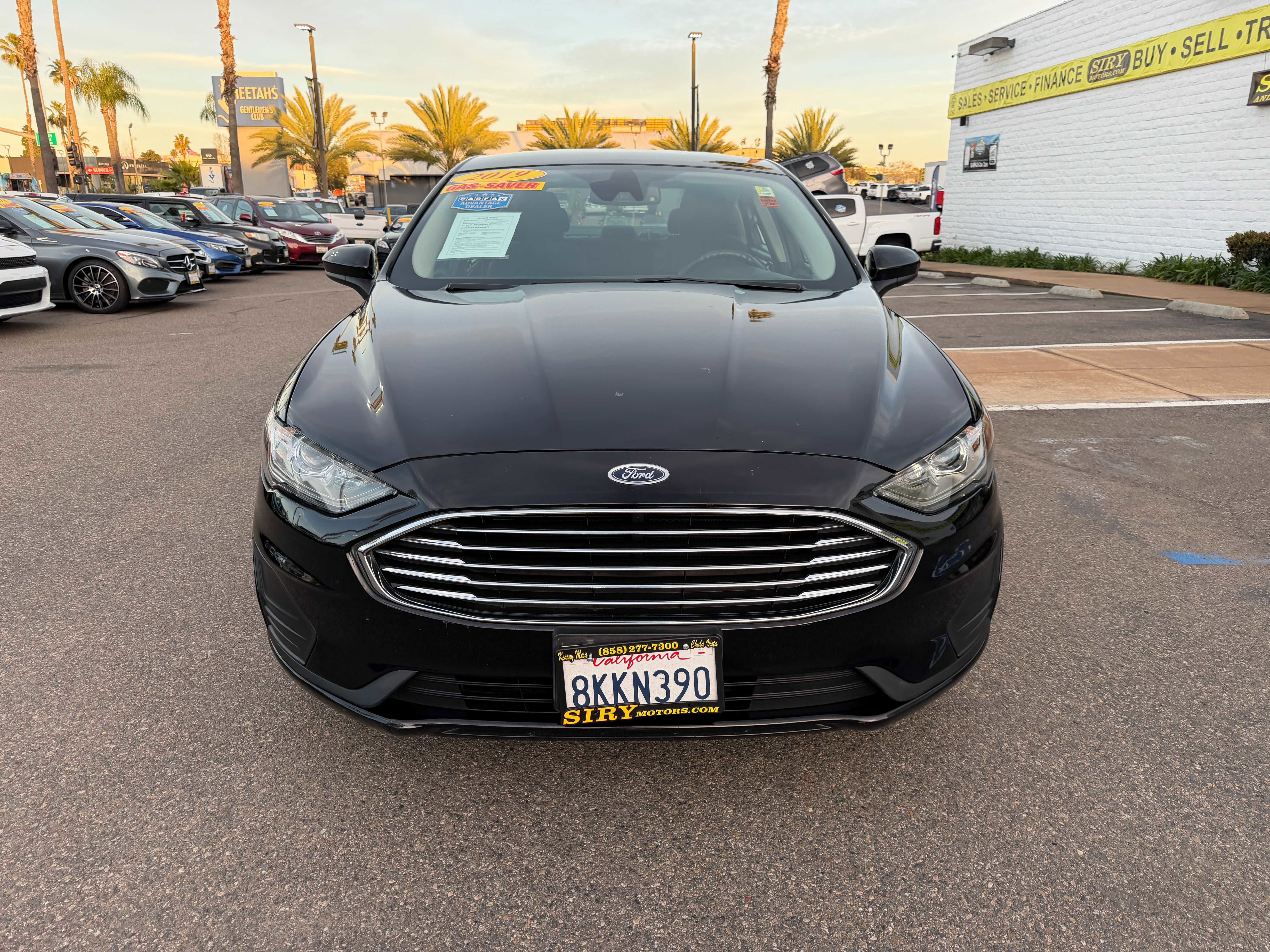Used 2019 Ford Fusion SE FWD image 8