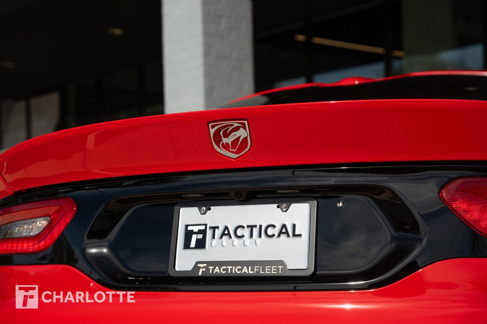 Used 2013 SRT Viper GTS w/ GTS Laguna Interior Pkg image 17