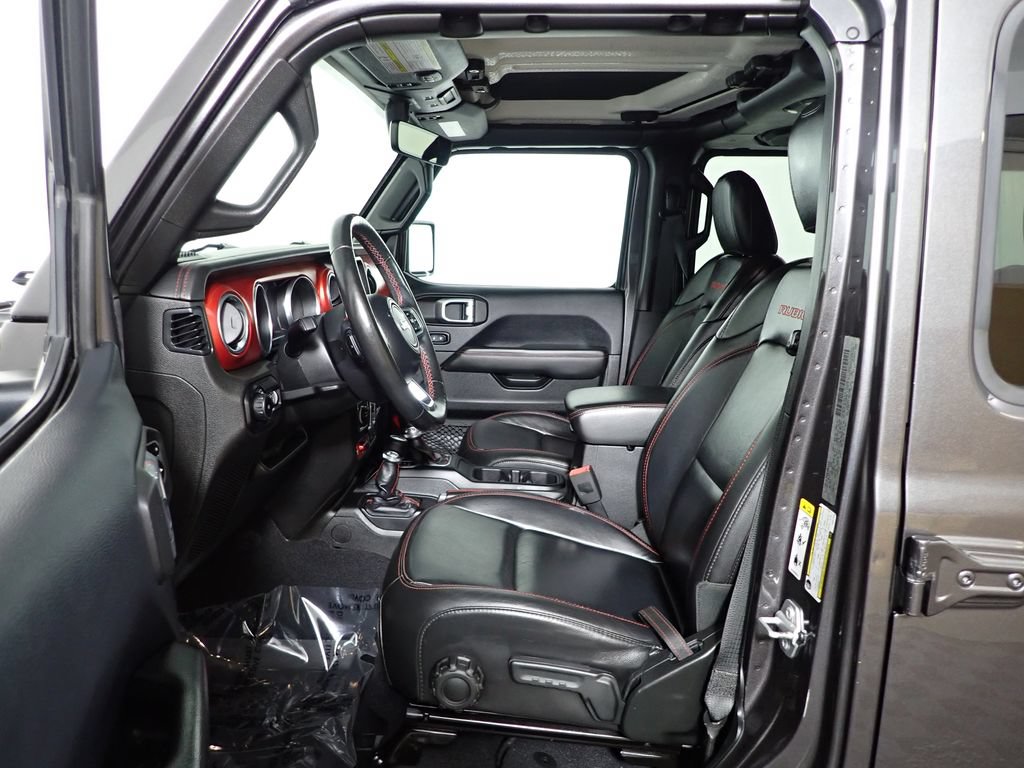 Used 2018 Jeep Wrangler Unlimited Rubicon w/ Dual Top Group AWD/4WD image 20