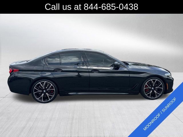 Used 2022 BMW M550i xDrive w/ Executive Package AWD/4WD image 4