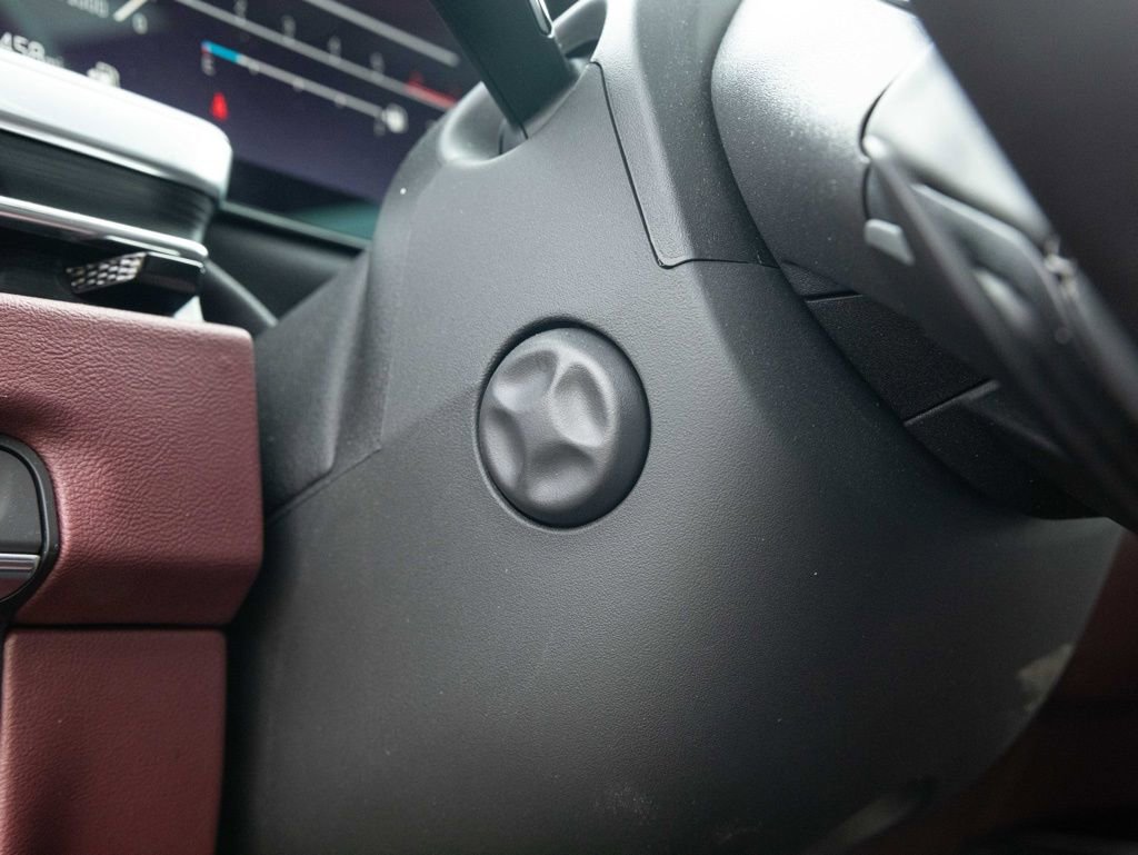 Used 2025 Cadillac Escalade Premium Luxury w/ Touring Package image 37