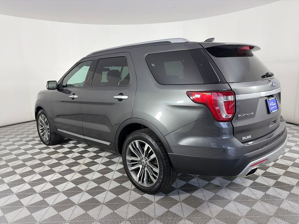 Certified 2017 Ford Explorer Platinum AWD/4WD image 5