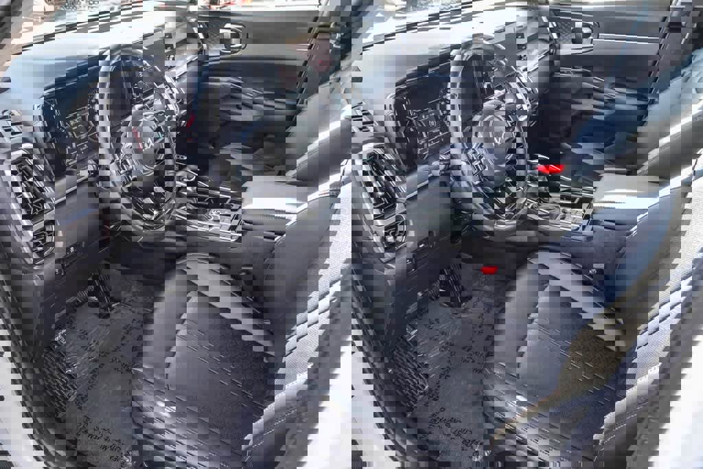 Certified 2023 Kia Sorento S image 16