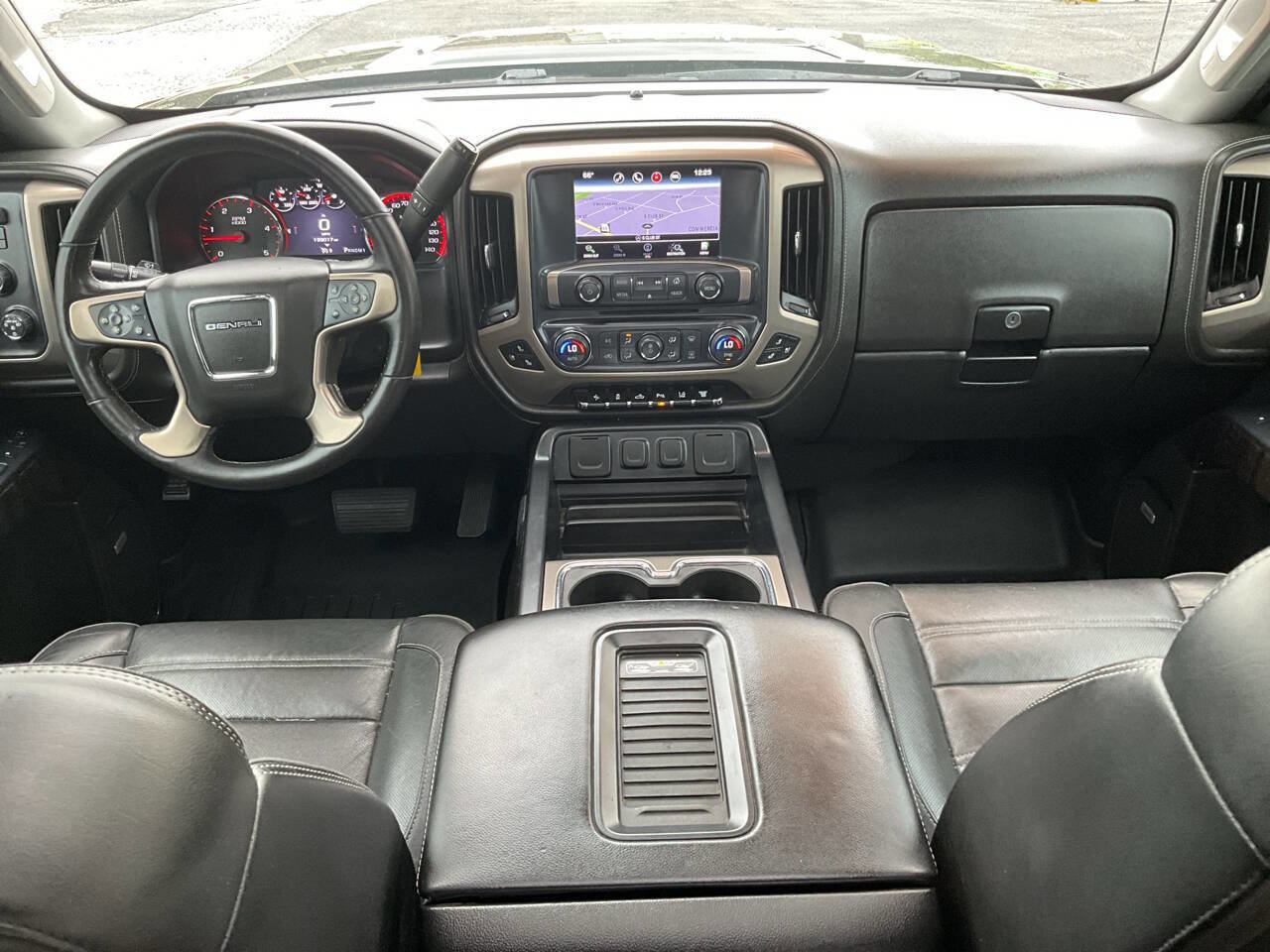 Used 2016 GMC Sierra 2500 Denali w/ Duramax Plus Package AWD/4WD image 14