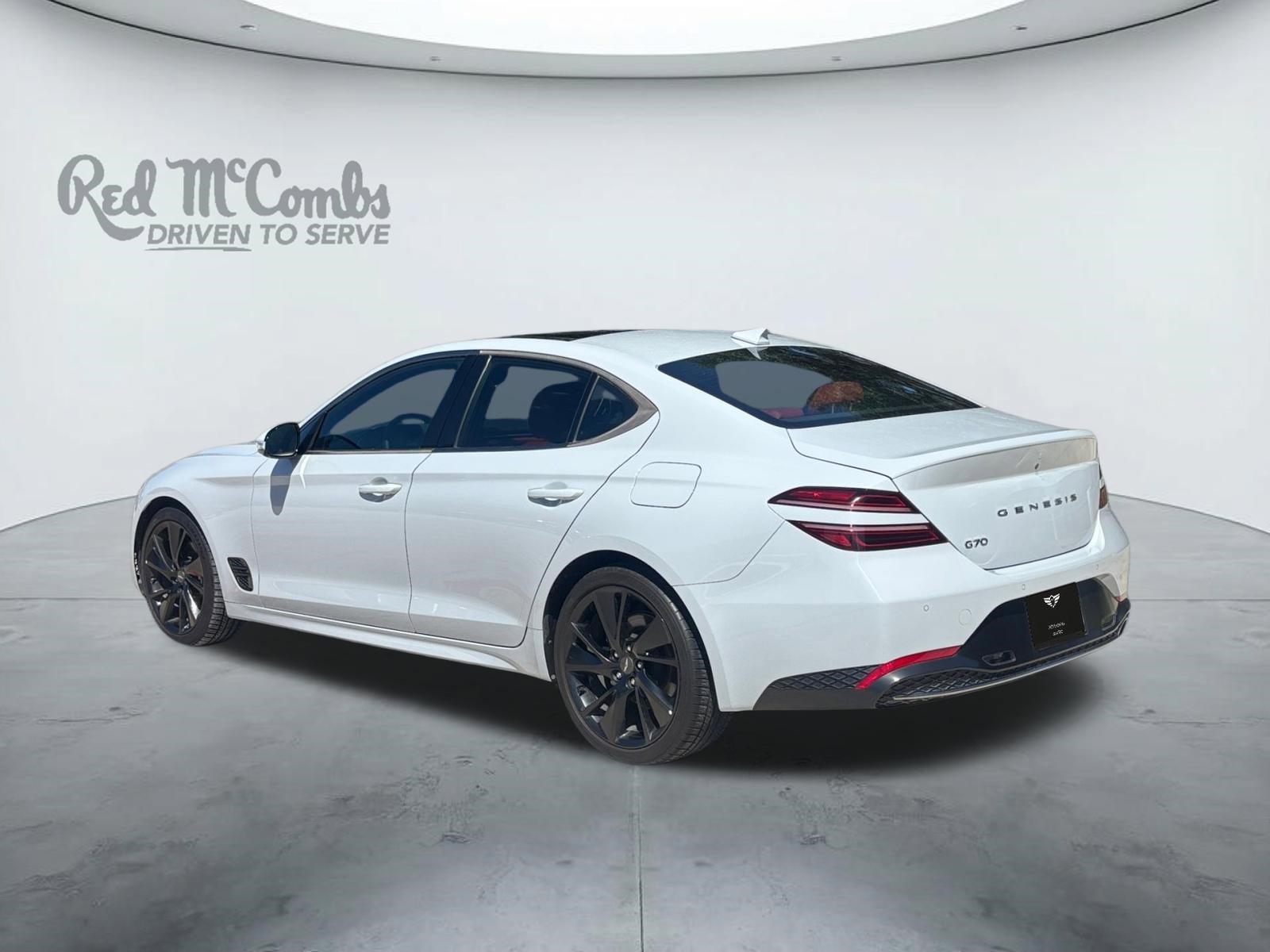 Used 2023 Genesis G70 2.0T w/ Sport Prestige Package RWD image 3