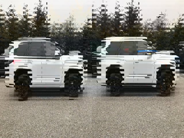 New 2026 Toyota Sequoia Platinum image 9