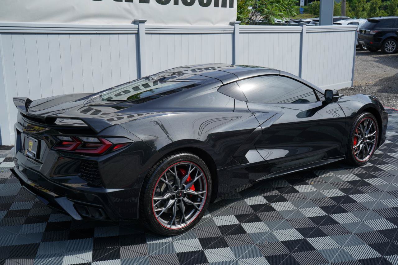 Used 2024 Chevrolet Corvette Stingray Preferred Cpe w/ Z51 Performance Package RWD image 5