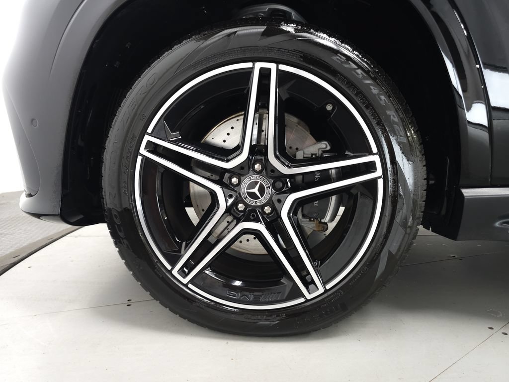 Used 2026 Mercedes-Benz GLS 450 4MATIC image 37
