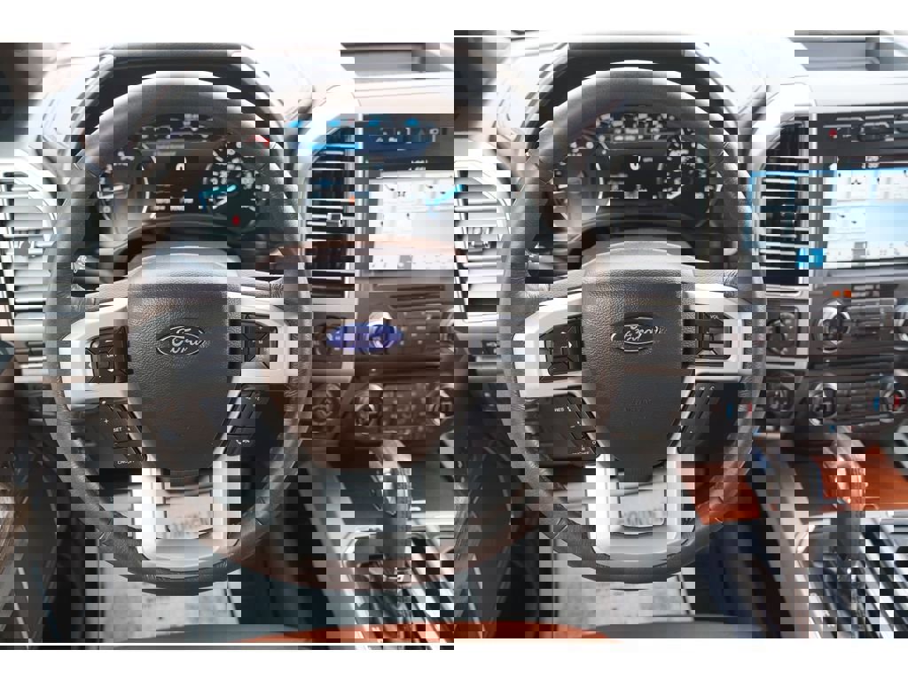 Used 2018 Ford F150 King Ranch w/ Equipment Group 601A Luxury image 20