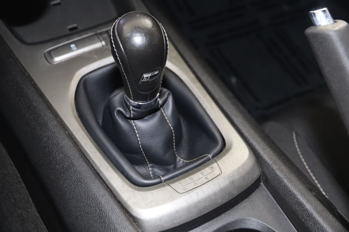 Used 2014 Chevrolet Camaro SS w/ RS Package RWD image 7