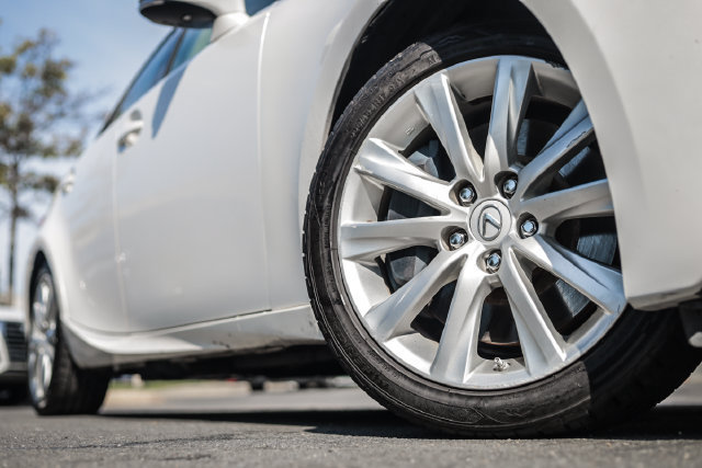 Used 2016 Lexus IS 200t RWD image 15