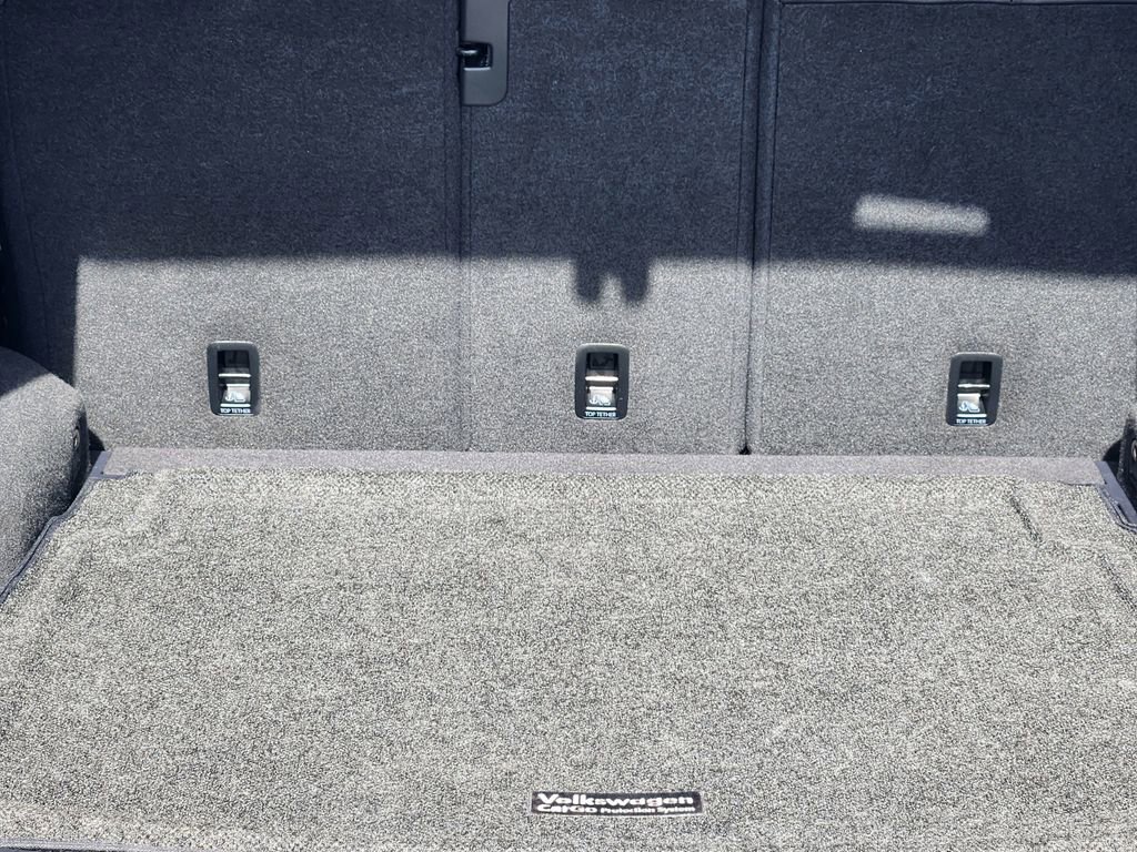 Used 2018 Volkswagen Tiguan SE w/ Panoramic Sunroof Package image 20