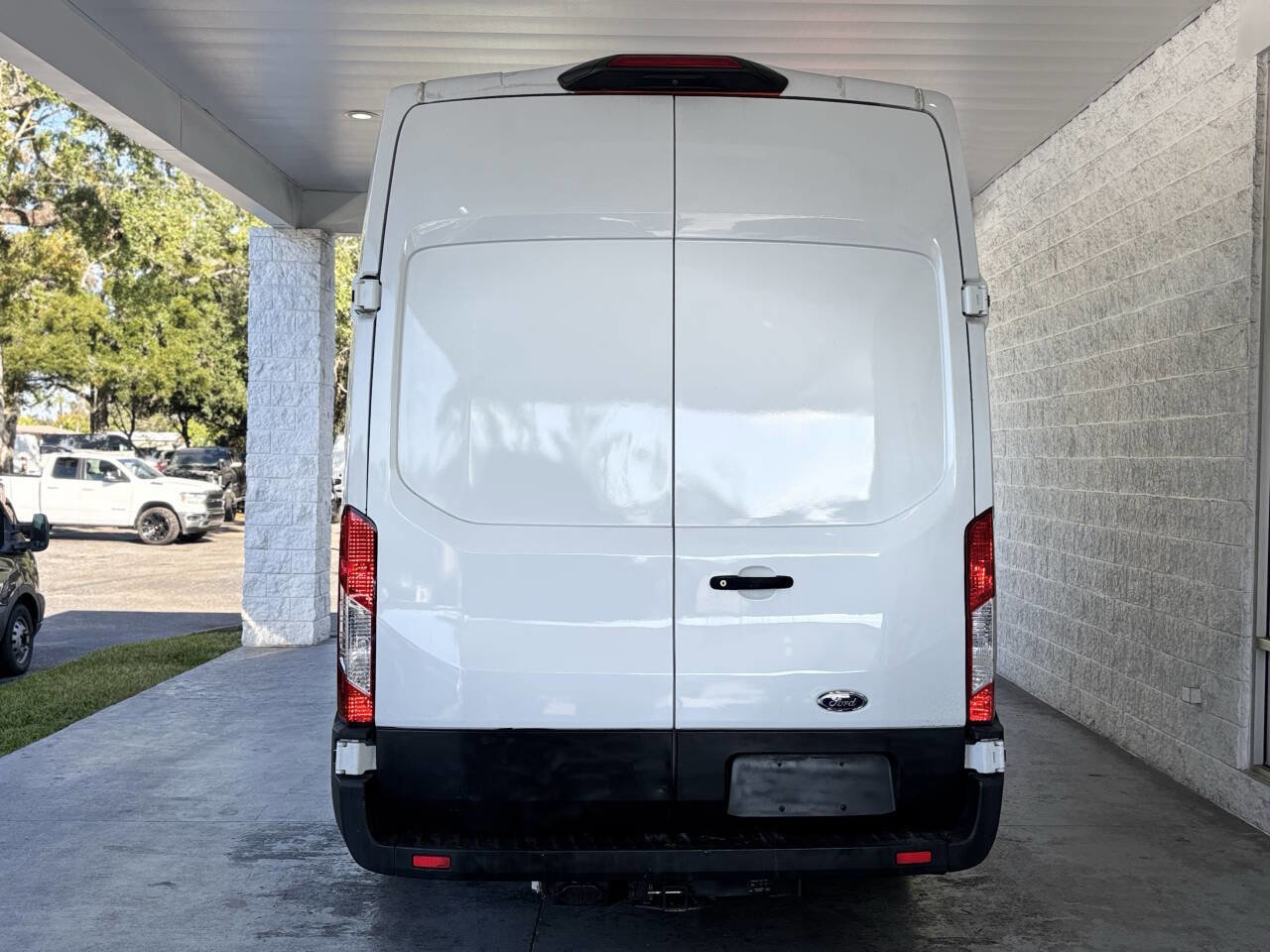 Used 2022 Ford Transit 350 148 High Roof Extended DRW RWD image 8