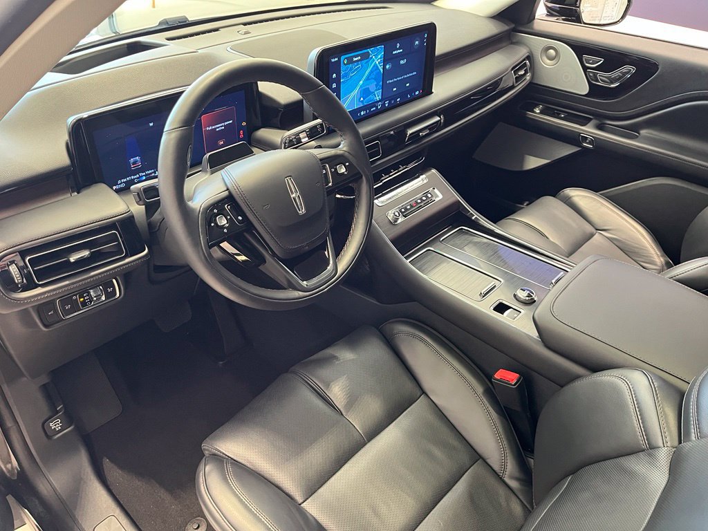 Used 2026 Lincoln Aviator Reserve AWD/4WD image 20